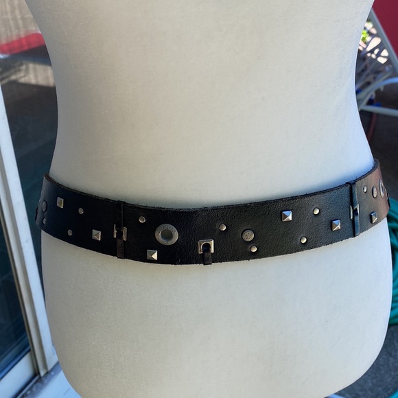 One Star Black Leather Studded Belt - Picture 7 of 9